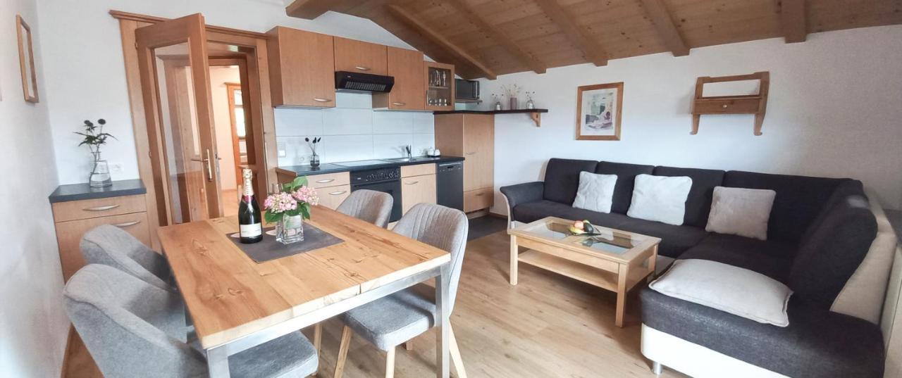 Appartement Thunhart Manfred & Doris Altenmarkt im Pongau Eksteriør bilde